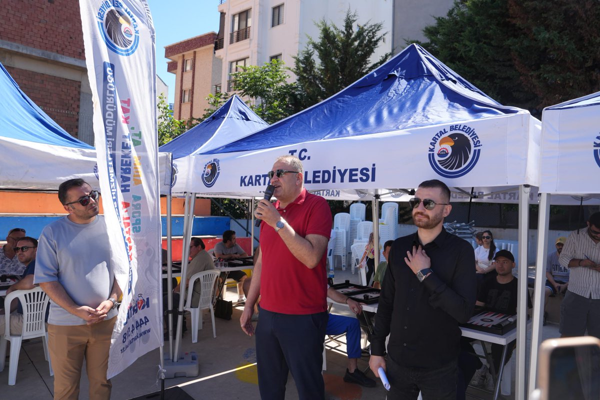 ilcehabercom's tweet photo. Kartalda Zarlar Dostluk İçin Atıldı
Kartal Belediyesi ve Türkiye Tavla Federasyonu iş birliğiyle düzenlenen 3. Tavla
Turnuvasısında Mehmet Ali Büklü Parkı’nda gerçekleştirildi.

https://t.co/tcKqC5BWHe

@kartalbld https://t.co/hBEqWoL1JC