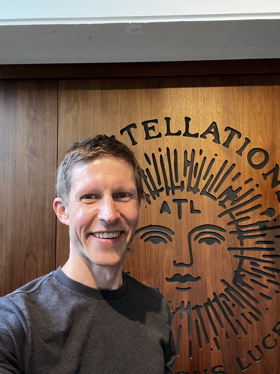 AndrewGcomposer's tweet photo. Thanks for a great time Atlanta! David I really enjoyed getting out of the studio to play some Final Space songs live! Thanks for all the continued support team squad! #booktour #finalspace #graphicnovel #olanrogers #atlanta #TheFinalChapter #animation #composer #jakesidwell https://t.co/ldte4nNZ57