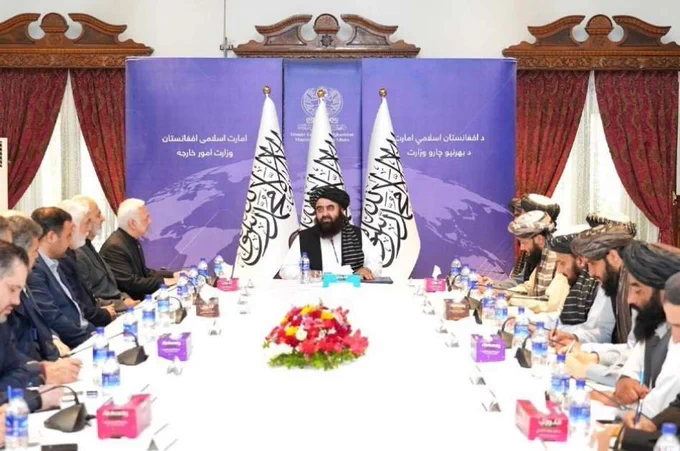 Taliban and Iranian officials meet to improve consular relations.