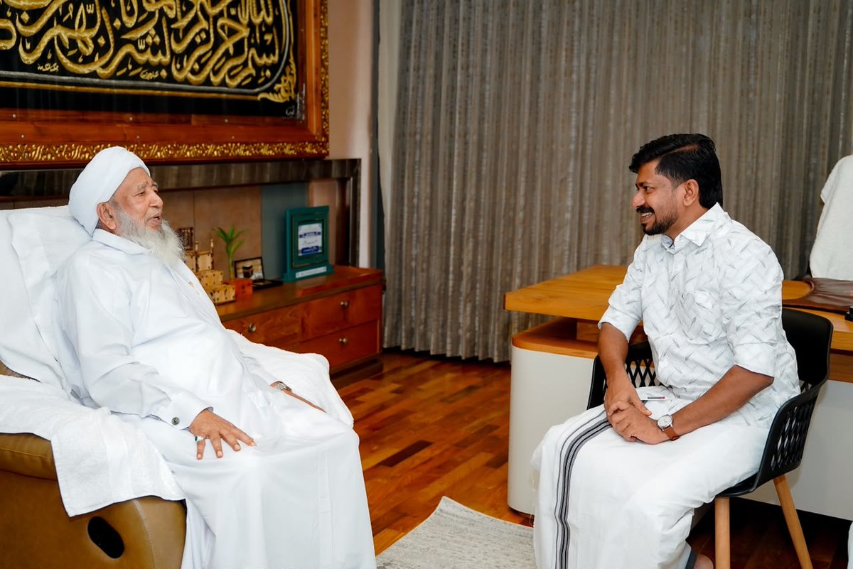 shkaboobacker's tweet photo. Had an interaction with Shri O. J. Janeesh, Hon'ble Minister for Sports, Youth Affairs, Zoo, Museum, Registration, Archaeology and Archives, Government of Keralam, at the Markaz Headquarters, Calicut.

We extend our heartfelt wishes for his successful tenure and hope that, as one of the youngest members of the Cabinet, he will lead meaningful initiatives that contribute to Kerala's brighter future and the well-being and progress of its people.