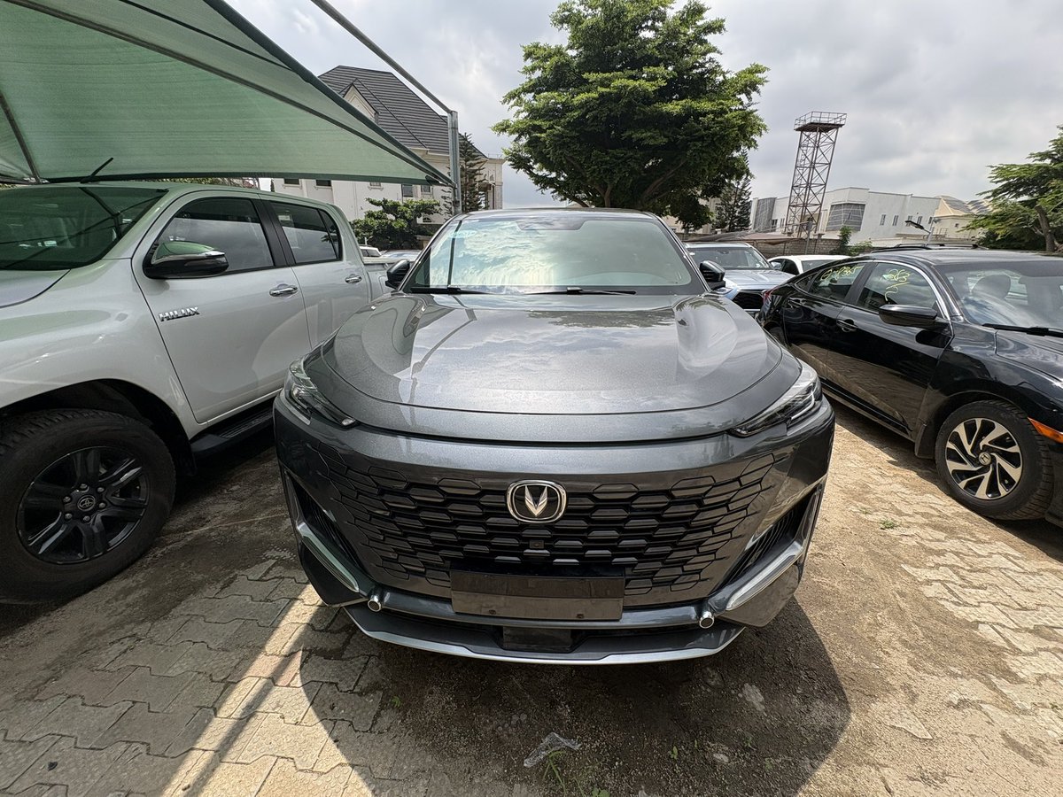 Twilight_Lists's tweet photo. 🔥 Want the aggressive, head-turning look of a Lamborghini Urus without spending hundreds of millions? Meet the 2022 Changan UNI-K.

This luxury SUV delivers a bold, futuristic design that turns heads everywhere it goes—all for just ₦42,000,000. 🤯

✅ Premium interior
✅ Loaded with modern technology
✅ Powerful performance
✅ Incredible road presence

At ₦42 million, this is one of the best SUV bargains on the market. Why pay Urus money when you can enjoy the same commanding presence for a fraction of the price?

📩 Send us a DM today to book an inspection before it’s gone!

Nationwide Delivery 🚚