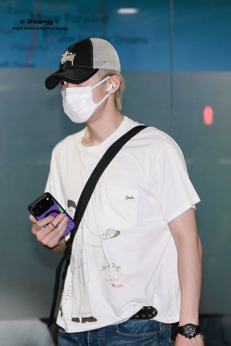 Shuangg1225's tweet photo. 260713｜GMP 도착
#CHANYEOL #찬열 
#박찬열 #chanyeol https://t.co/hm6VxXDt1o