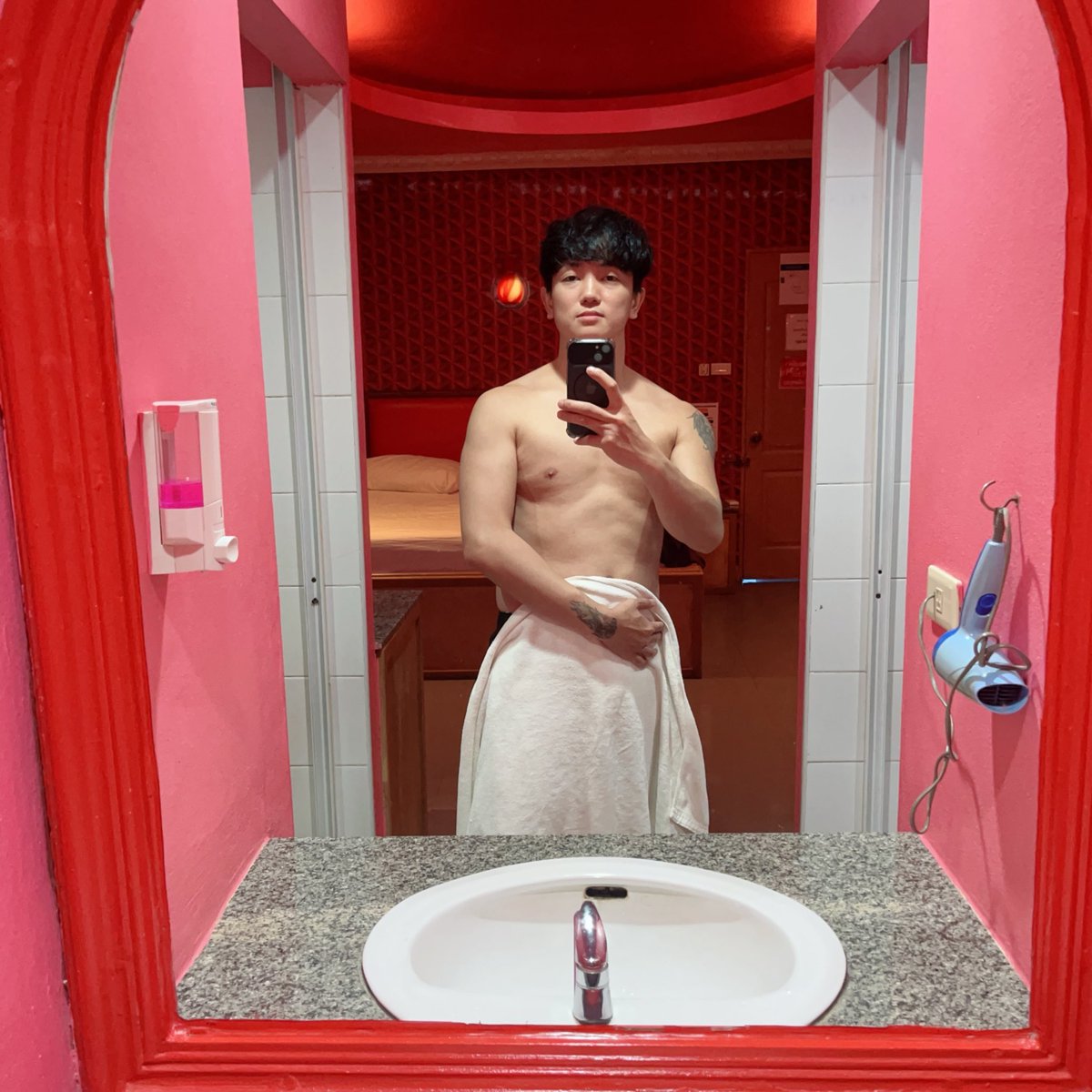 vid83vid's tweet photo. อยากพ่อนคลาย ทักมาได้ครับ🍆💦
#ชายแท้รับงานเชียงใหม่ 
#นวดเชียงใหม่
#รับงานเชียงใหม่
#นัดเย็ดเชียงใหม่
#รับนวดเชียงใหม่
#เชียงใหม่รับนวด
#นวดนาบเชียงใหม่
#เชียงใหม่รับงาน https://t.co/RGmJbvoJ1r