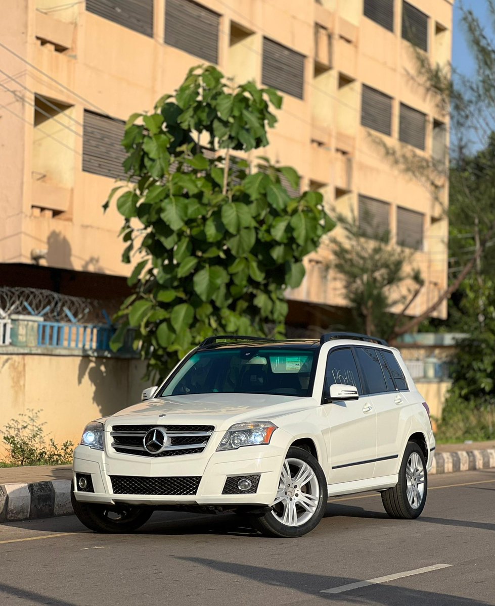 abberhs_17's tweet photo. 🚗: Foreign Used, 2012 Mercedes Benz GLK350.

🏷️: ₦15,500,000.

📍: Kaduna.

📞: +2349069274163 https://t.co/u7pR5irA7S