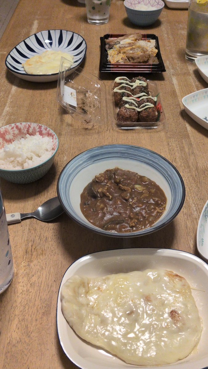 starsilve's tweet photo. 今日の晩ごはん
#晩ごはん
#かみさんいつも
#ありがとう https://t.co/27rG5xhZlT