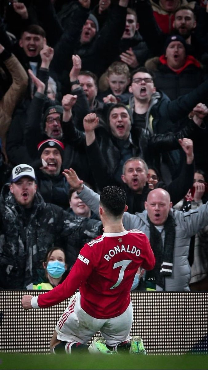 Cr7wall's tweet photo. https://t.co/Hkhdf8jHfs