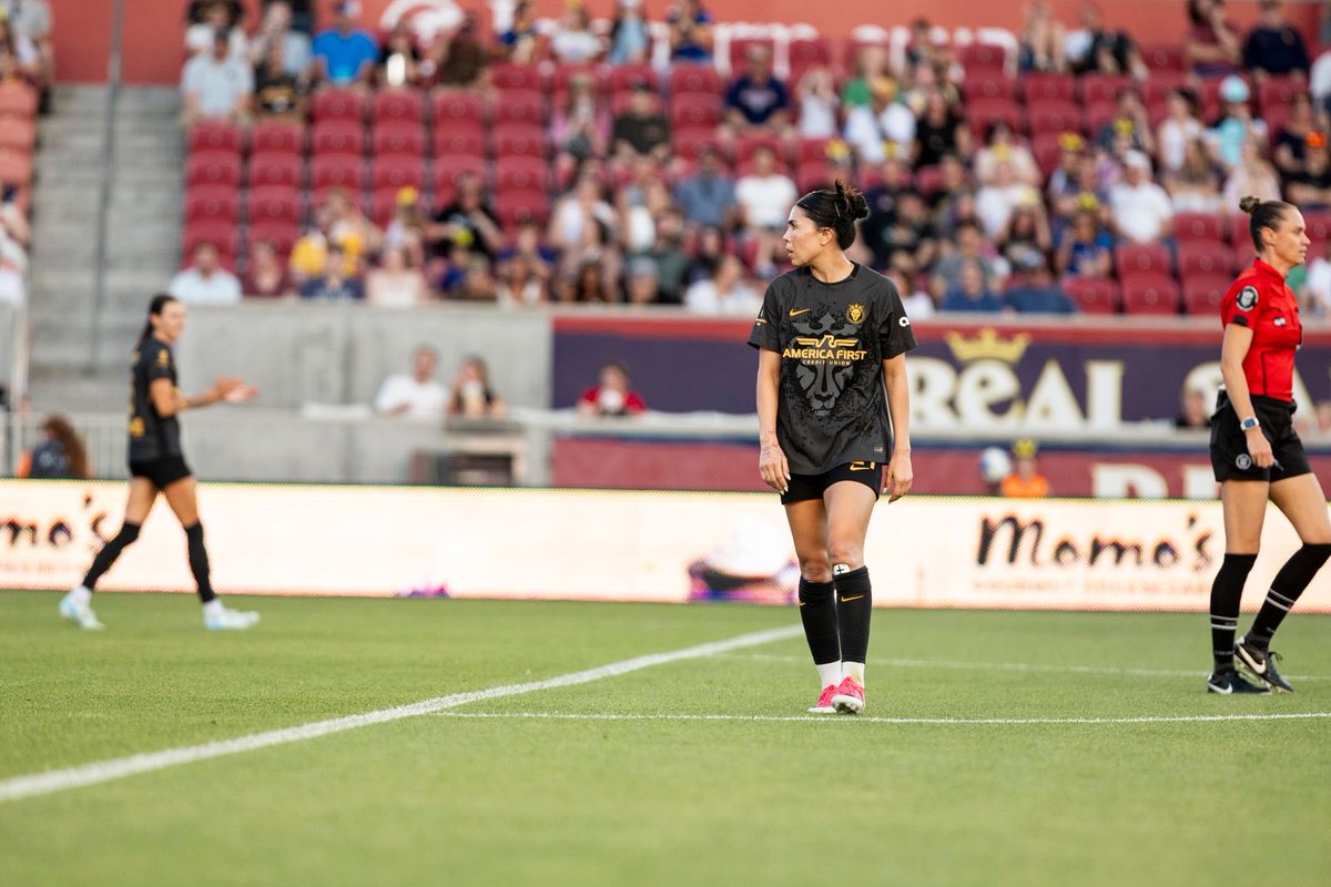 URFCFan's tweet photo. Unfortunately, #URFC lost to Gotham FC this past weekend.
๐: Cece scored her 2nd goal of the season.
๐: Kameron got her 3rd start of the season.
๐: Paige and Mina got their 1st minutes since before the summer break.
๐ธ: @UtahRoyalsFC
The Royals host Orlando this Saturday. https://t.co/WgZr80z4O1