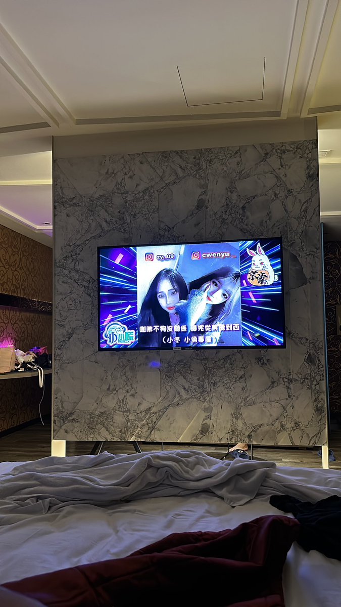 qedgrr's tweet photo. 現在有妹子一起上課嗎👀#音樂課 #狀況愛 https://t.co/WXZ1vZjxqs