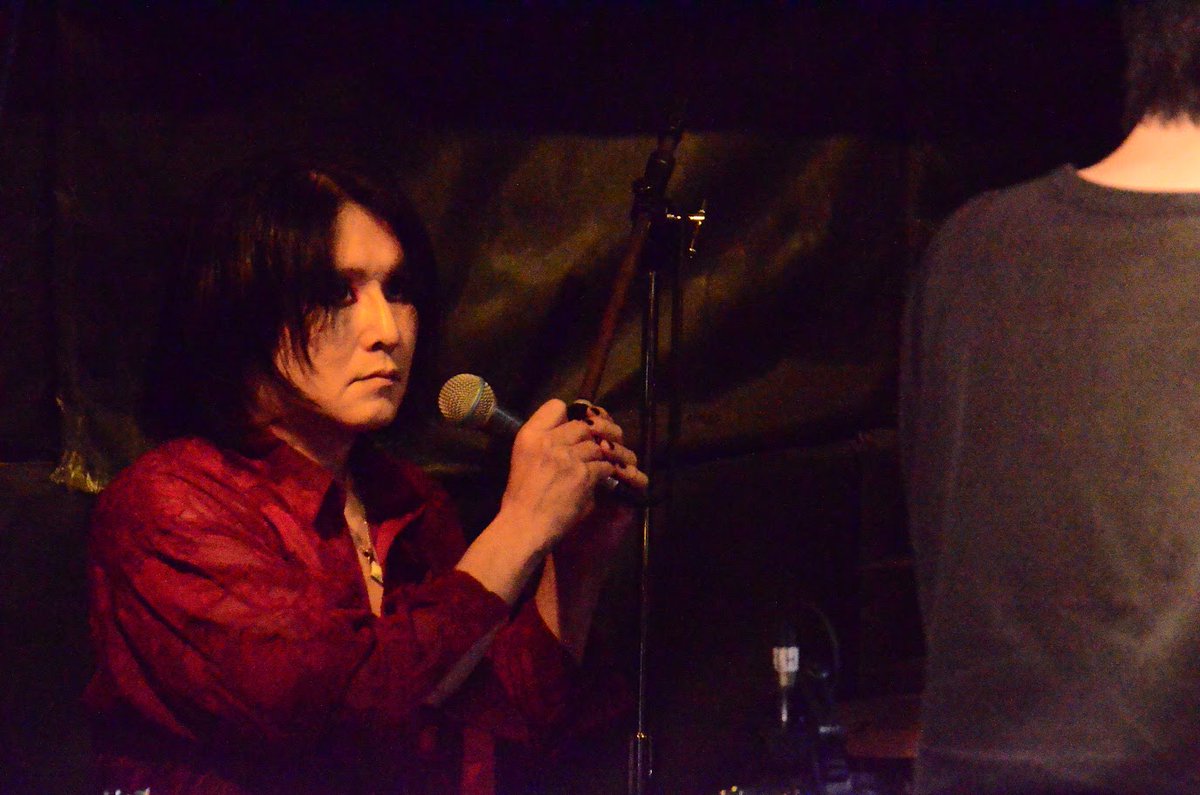 atsuo_saito's tweet photo. THE MONOLITH at 新宿RED CLOTH。ご来場の皆様ありがとう！初出演でしたがとてもやり良い場所でした。多くのミュージシャンに愛されるのも納得。お客様も一杯で最高のイベントでした。次回THE MONOLITHは8/18上野音横丁。hironoさんのパースデイパーティーに花を添えます。ひとつよろしく！ https://t.co/8EkwECtp4k