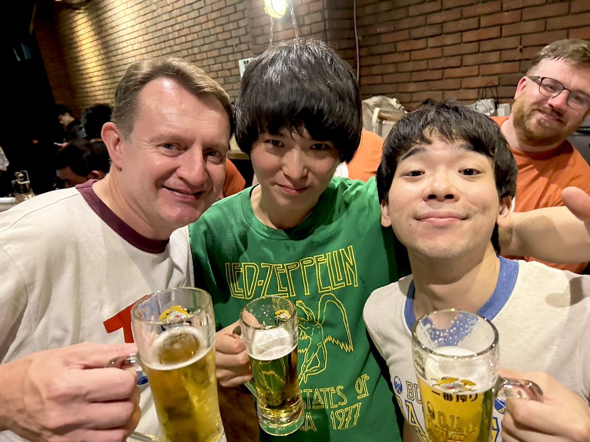 sechi_band's tweet photo. 7/12（日）は、千葉ANGAでIMP（International Music Party）の10周年イベントに出演しました。

【セットリスト】
パンクロック
オイラの無敵のロックンロール
爆裂⭐︎My Heart!!
味のしない生活
My Sweet Rock'n'Roll

素敵な出演者に囲まれて超ハッピーなシアワセ空間でした！ https://t.co/ju04ipmH7p