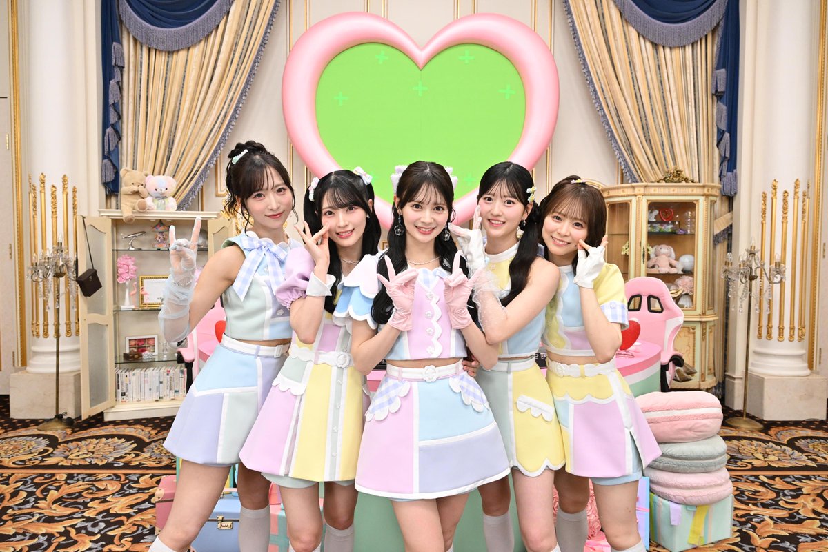 MusicCultureinf's tweet photo. バズる顔面×バズる振付師が初共演！ 
AKB48 68thシングル『好きish』MV公開！ 

“顔面国宝”伊藤百花が渡辺麻友以来12年ぶりの２作連続センター 
🔗https://t.co/h93cdTEFov 

M!LK、FRUITS ZIPPER、CUTIE STREETなどアイドル界で“バズ”を生む槙田紗子氏がAKB48初振付

#伊藤百花 #AKBが好きish @momoka_ito1206