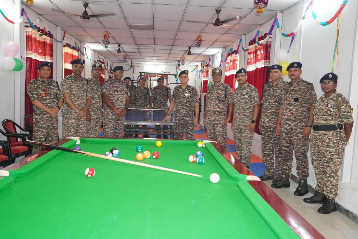 219BNCRPF's tweet photo. Enhancing fitness &amp; welfare. Sh. Rajesh Pandey, DIG, Konta Range &amp; Sh. Partha Sarathi Ghosh, Cmdt 219 Bn, inaugurated the Gym Hall-cum-Indoor Sports Complex at unit HQ, Injiram. This facility will boost physical wellness and provide great recreational avenues for our officers. https://t.co/5S0i59vcjy
