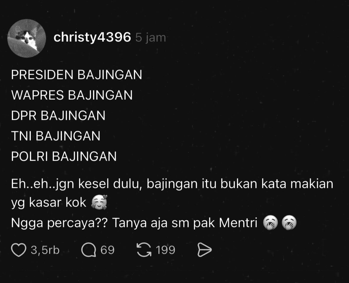 satirnesia's tweet photo. ada juga tuh bajingan yg punya emas 74kg https://t.co/XPKRdjTBAw