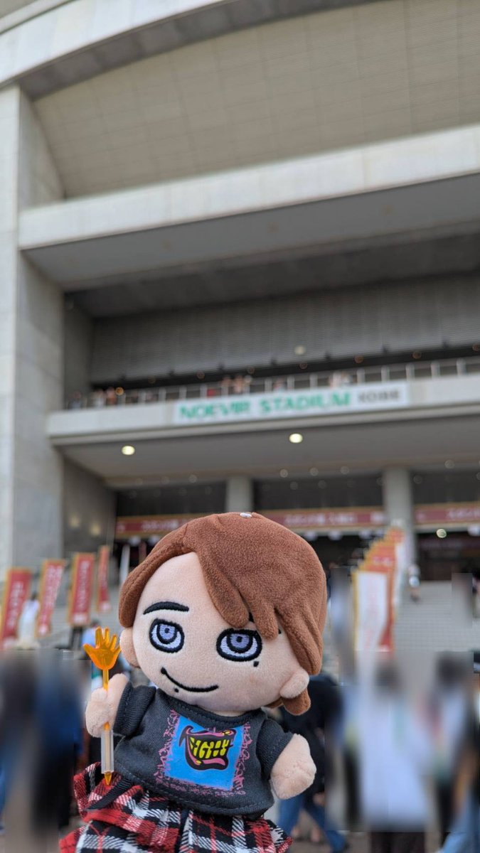 8_satomaru_8's tweet photo. #エイトジャムフェス
#eightjamfes

初日は出会えなかった
透明ステキオブジェ✨
長蛇の列で人の隙間からの1枚📸
このジャムのマーク本当に好きです〜🎶

Day2のスタンド東入場口と
上目遣いマリィ🧡

各駅もエイトの曲が流れて
ポスターや広告がたくさんで
幸せ空間でした❣️🥰 https://t.co/IT4Thh6HkV