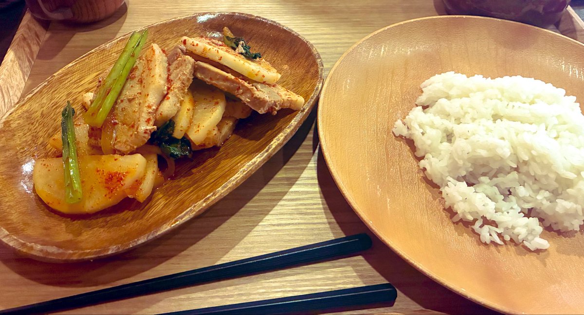 candymanfred's tweet photo. ブータン🇧🇹料理
パクシャパです。美味しい😋 https://t.co/tTaliFdEXN