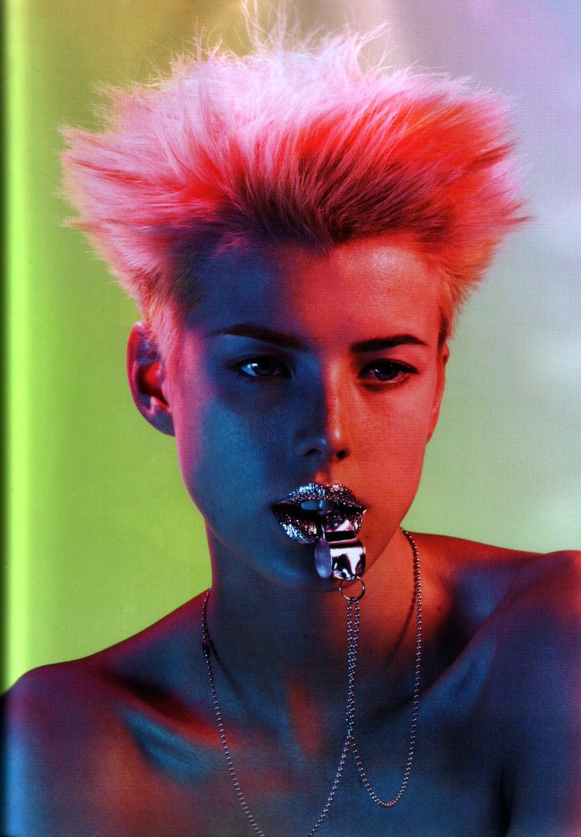 solliuv's tweet photo. agyness deyn for pop magazine 2007  by mert and marcus https://t.co/M5R15h1qhs