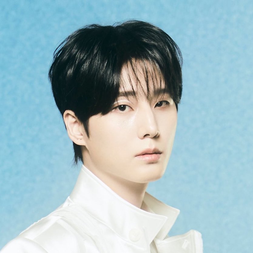 pilreally's tweet photo. 강영현 얼굴도 얼굴인데 얼굴도 얼굴이다 https://t.co/raQzmAVHAa