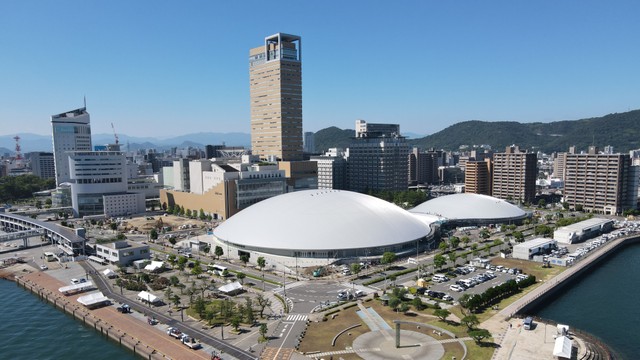 sas_hour's tweet photo. 7月14日

本日、桑田佳祐アリーナツアー「桑田佳祐 夏祭りツアー 2026 supported by カンロ」3日目、あなぶきアリーナ香川‼️

 #サザン今日は何の日_7月14日 https://t.co/dmK5wBrsC1