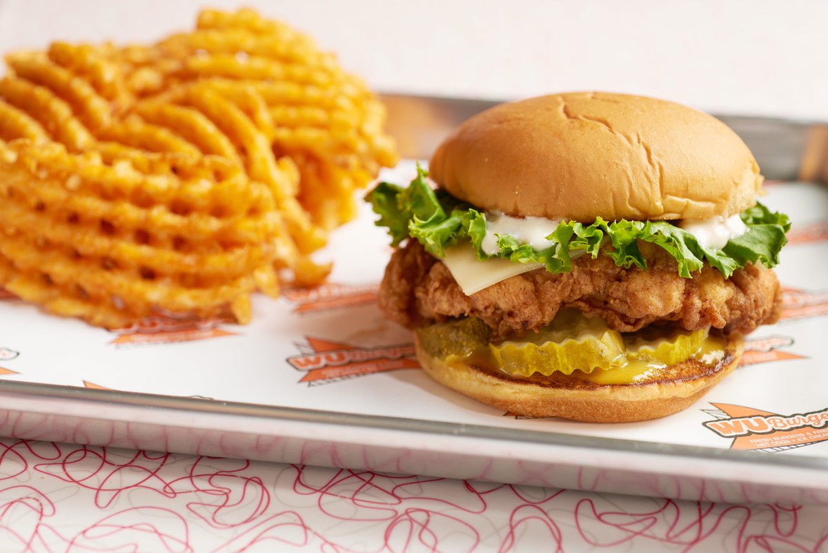 WuBurger's tweet photo. South End is a WUBurger favorite for good reason 🔥 Crispy Fried Chicken Breast with Swiss, Lettuce, Pickles, Honey Mustard, and WUSauce on a Toasted Martin's Potato Roll keeps fans coming back again and again. 😋 #WUBurger #SouthEnd #ChickenSandwich https://t.co/TujgHqTdgB