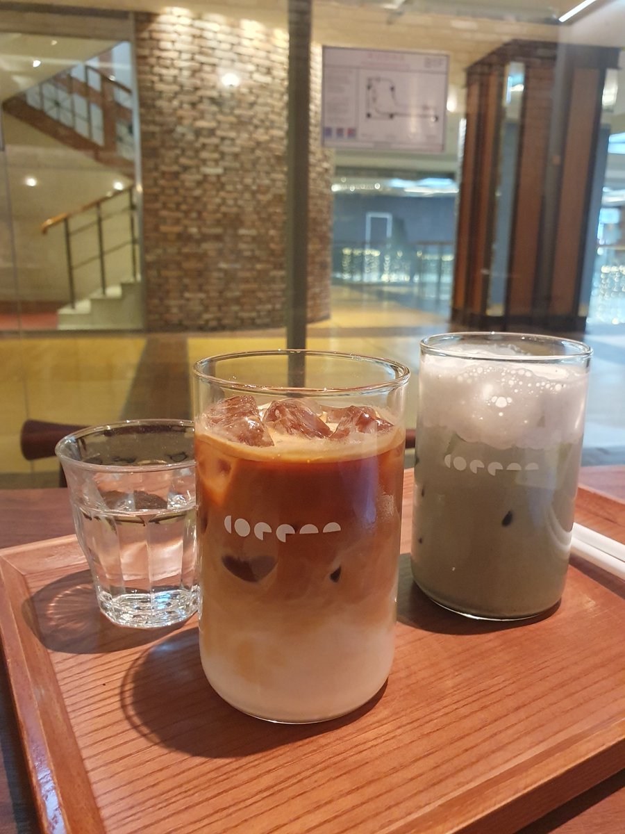 naranggye's tweet photo. 오늘을 날렸구
내일은 날리지 않겠다 다짐

어제는 히스토리
내일은 미스테리
오늘은 기프트
그래서 오늘도 선물도 프레젠트
- 우그웨이 https://t.co/ZcF1k9AiYA