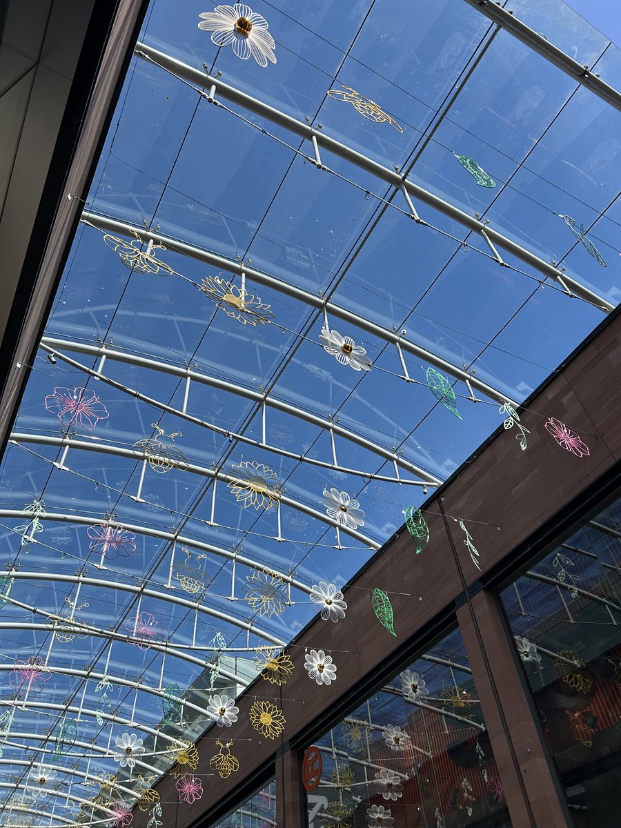 blachereuk's tweet photo. Shimmering in the sun, our 2026 @Princesshay Summer installation creates an inviting, bright and colourful atmosphere. ☀️🍃

The overhead canopy of décor glistens in the sunlight, bringing a vibrant touch of summer.

♻️ Using 100% eco-friendly materials, all 100% recyclable. https://t.co/cwLithAQBL