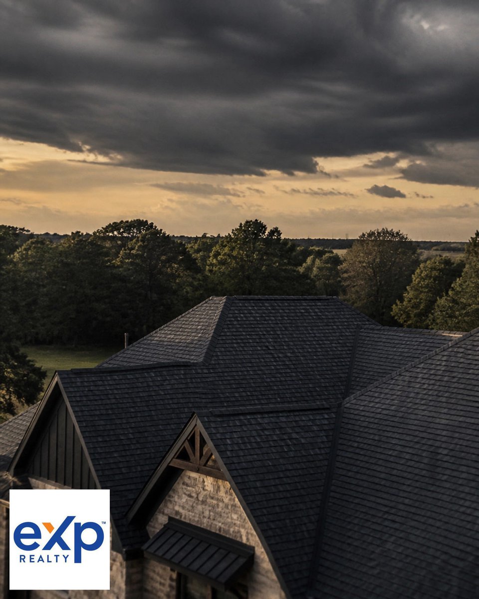 rosas01_yvonne's tweet photo. Happy Monday! 🌳 Floyd Gwin Park is a gem for family picnics. 🧺 Tip: After summer storms, do a quick roof check. Catching a loose shingle early saves stress during a home inspection! 🏠⛈️ #homeswithyvonne #helpfulagent #yourhomegirl https://t.co/AT8jbwI6fX