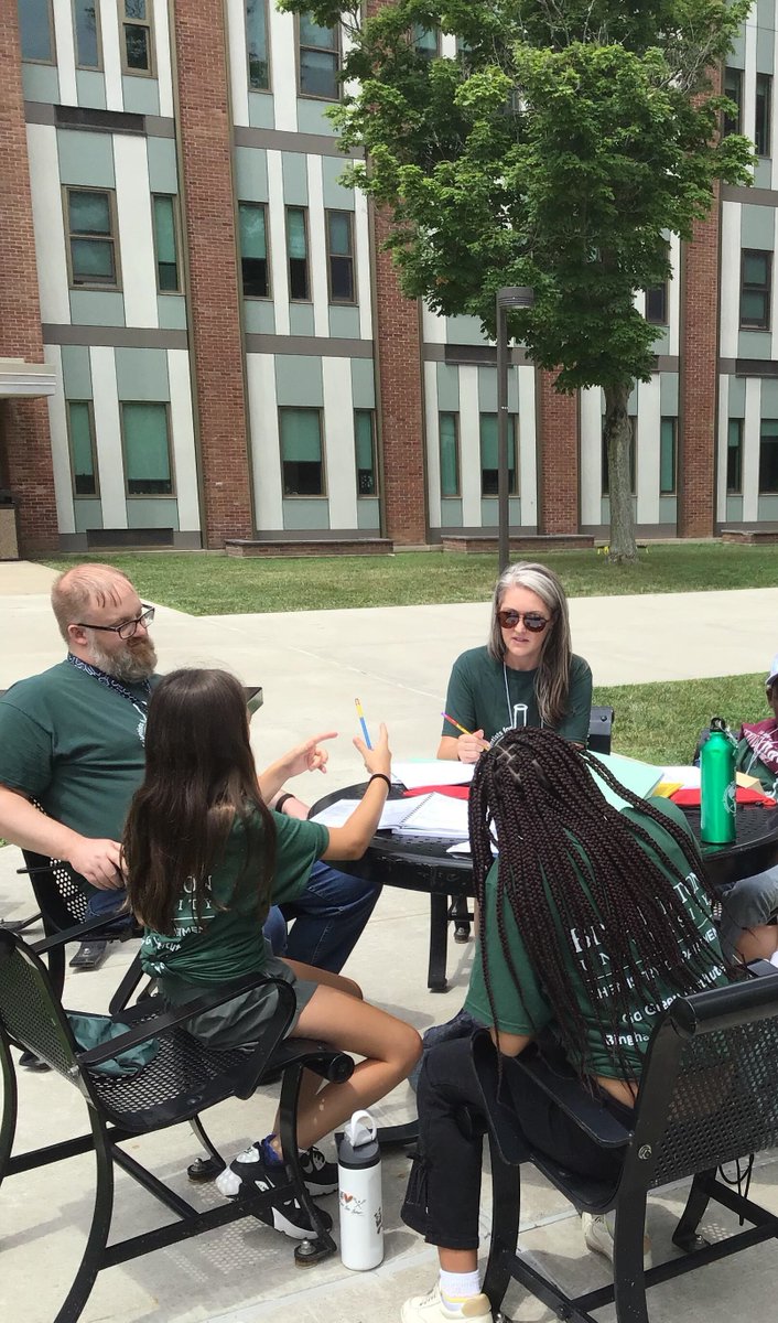 ACSBinghamton's tweet photo. The first week of JSfaSW Camp ended with one last hands on lesson, then students began working on their research projects before ending the day with extra fun outdoor activities! https://t.co/5hRVhipMsJ
