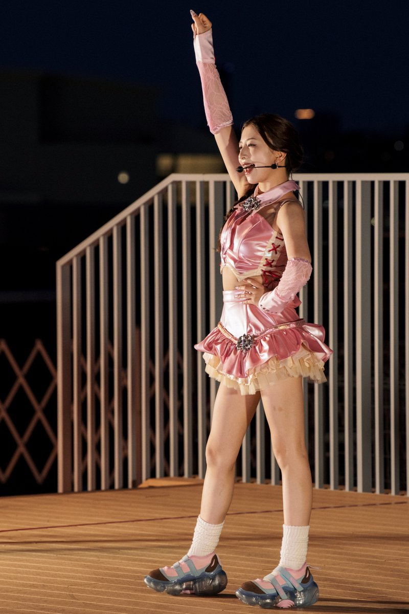 M170's tweet photo. ミュージックカード「SAKURAIZATION」リリース記念フリーライブ&特典会@横浜ワールドポーターズ屋上第2部
PostNo.007
#onefive
#SAKURAIZATION
#onefive_KANO
#onefive_SOYO
#onefive_GUMI
#onefive_MOMO
撮影:友達のRYO君
(4人を知ってほしいからあえてランダム掲載)
(アプリによるレタッチあり) https://t.co/TU3O6a2gjg