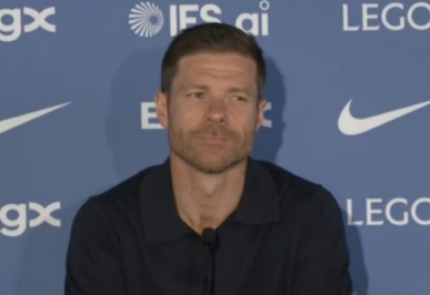 TouchlineX's tweet photo. 🚨🗣️ Xabi Alonso on European football: "Chelsea need to qualify for European competitions this season, for sure."

"To reach that goal we need to do things right. That's my job. It's why I'm really looking forward to having the whole squad." https://t.co/y5HXNh1Rwr