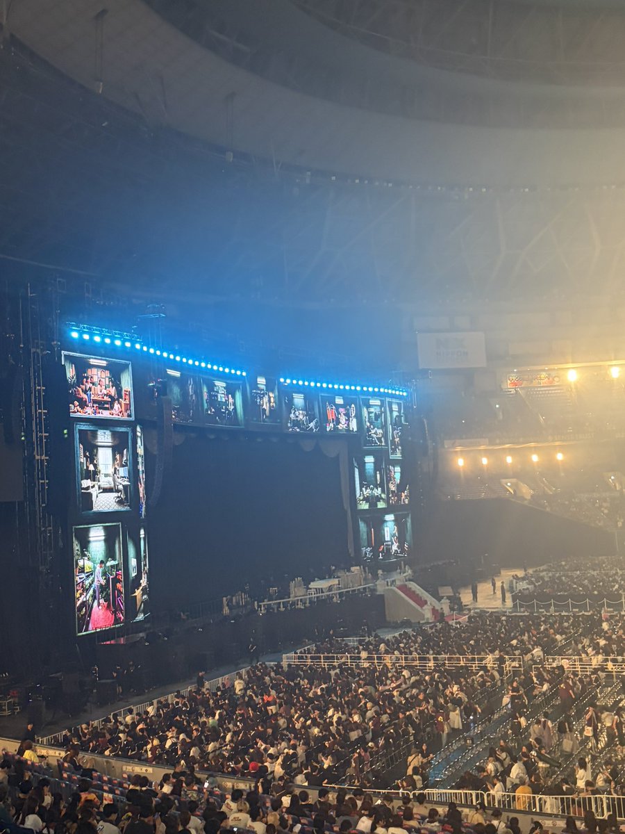 apple22_4411's tweet photo. 深海ぶりのセカオワのライブだったけど
本当に演出からセトリから全てが最高だった🥹
聞きたかった曲が聴けて嬉しくて感動して泣いちゃったし初めて聞いた曲でハマった曲もあるしめちゃくちゃ幸せな時間を過ごせた🙂‍↕️
また次も行けたらいいな🌎
#THECINEMAネタバレ
#CINEMAネタバレ https://t.co/K3Yfpobsi8