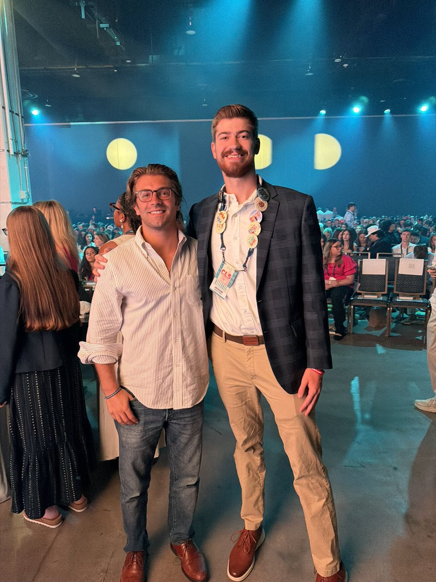JacksonSwa55420's tweet photo. I had a wonderful time at my second and last @TPUSA Chapter Leadership Summit! Thank you @usanneelizabeth and @havanajdavison for nominating me to meet @RobSchneider ! It was so awesome meeting @TPUSA’s newest contributor @thewillwitt !!! @MrsErikaKirk speech was my favorite! https://t.co/PD3XKoKQYw