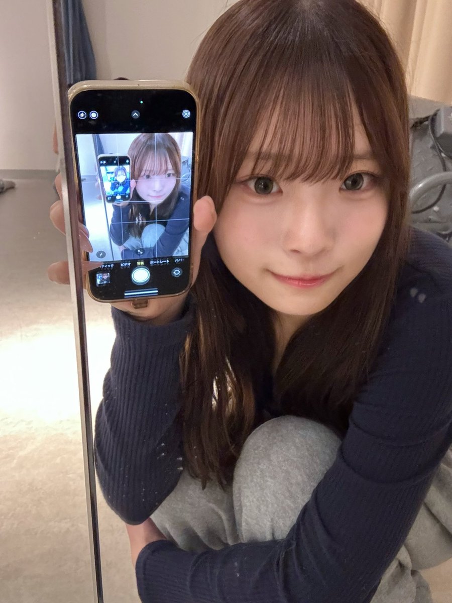 mare_aoshiki's tweet photo. 今日も一日お疲れさまでした！！

今日もレッスン頑張ってきましたᐡ⸝⸝>  ̫ <⸝⸝ᐡ
みなさんと会えることを考えると頑張れます♥️‼️

おやすみなさい🧡🐑💤 https://t.co/UG7QSklZBg