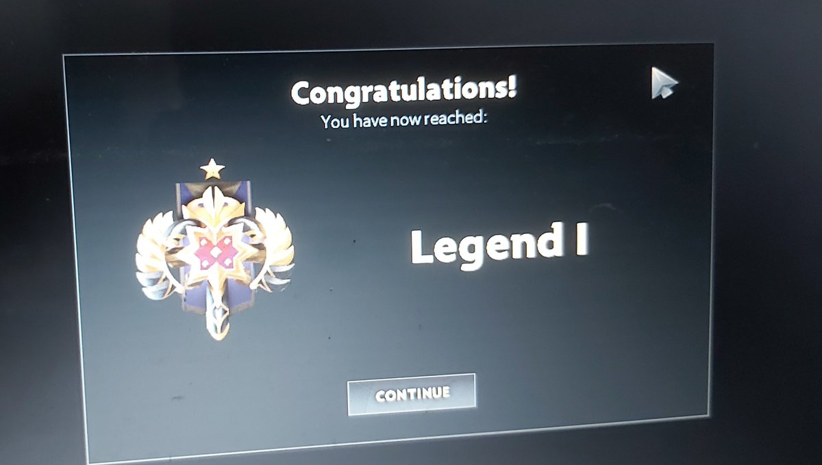 AMAkmaldy's tweet photo. last week might be the worst. but in the end i made mama suka sushi,got a fresh cut,reached legend for the first time, and thank you malang. bhapp https://t.co/ep18fk7v1c