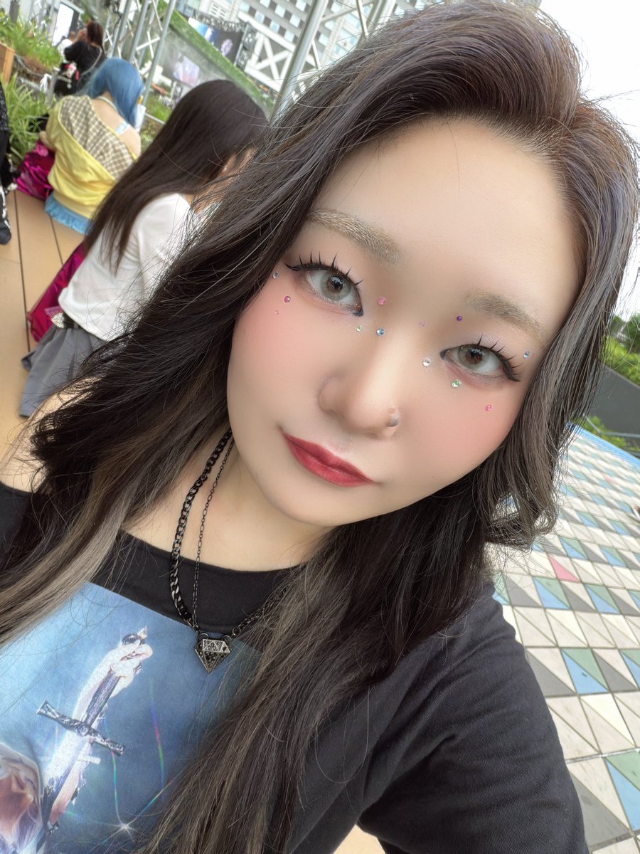 daruchan_xx's tweet photo. AOD FINAL💎
美奈ちゃん本当にありがとう🤍
@chanmina1014 

Day1はAOD4のルーシー、Day2はDay1の美奈ちゃん風メイクで❤️‍🔥
会ってくれたRFﾁｬﾝたちもありがとう🫶🏻 https://t.co/fUG5xbvpVa