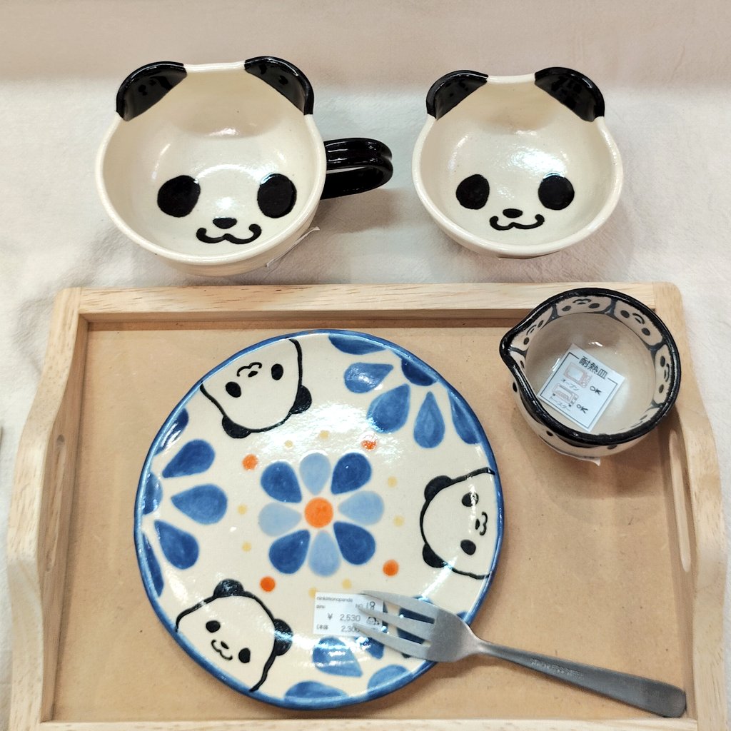 aimi/ninkimonopanda【陶芸・パンダ器作家】 (@ninkimonopanda