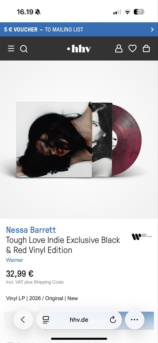 ICYtrademark's tweet photo. @theanthclcgy @VINYLCORDALERTS @nessabarrett @UrbanOutfitters It looks like this at every other store so i think JPC has the wrong mockup https://t.co/b62NGTFYV2