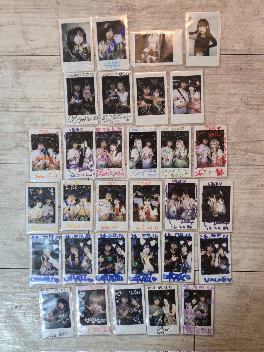 NK_TSKLD's tweet photo. 拍这么多还想吃饭？老老实实吃泡面吧🤣🤣🤣，明天要回国啦啦啦。。。 https://t.co/kVqyuzRPPd