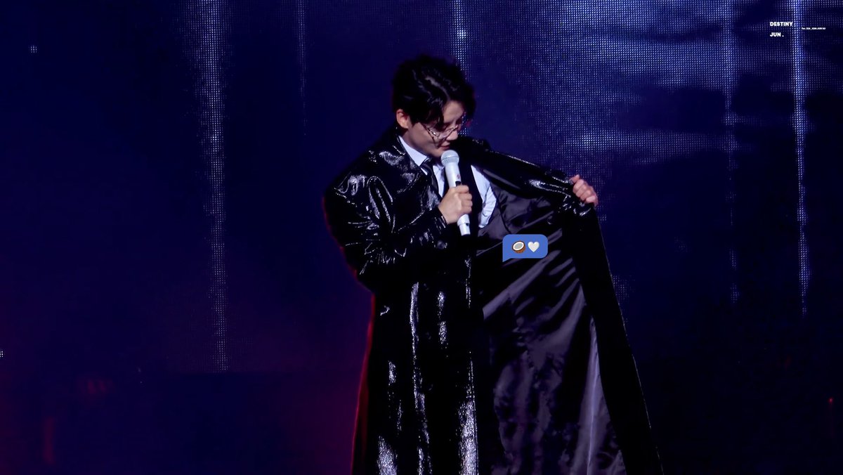 XIA_destinyjun's tweet photo. 4K 260710 쌍방사랑토크 - XIA 김준수 I 2026 XIA 6TH ASIA TOUR CONCERT 'GRAVITY' in OSAKA
https://t.co/UsHAaWe3Fk

( 한국어 자막有, CC버튼 눌러주세요 .ᐟ )

#XIA #김준수 #시아준수 #KIMJUNSU #JUNSU #ジュンス #金俊秀 #GRAVITY #그래비티 #XIA_GRAVITY https://t.co/L8hNz1OMZR