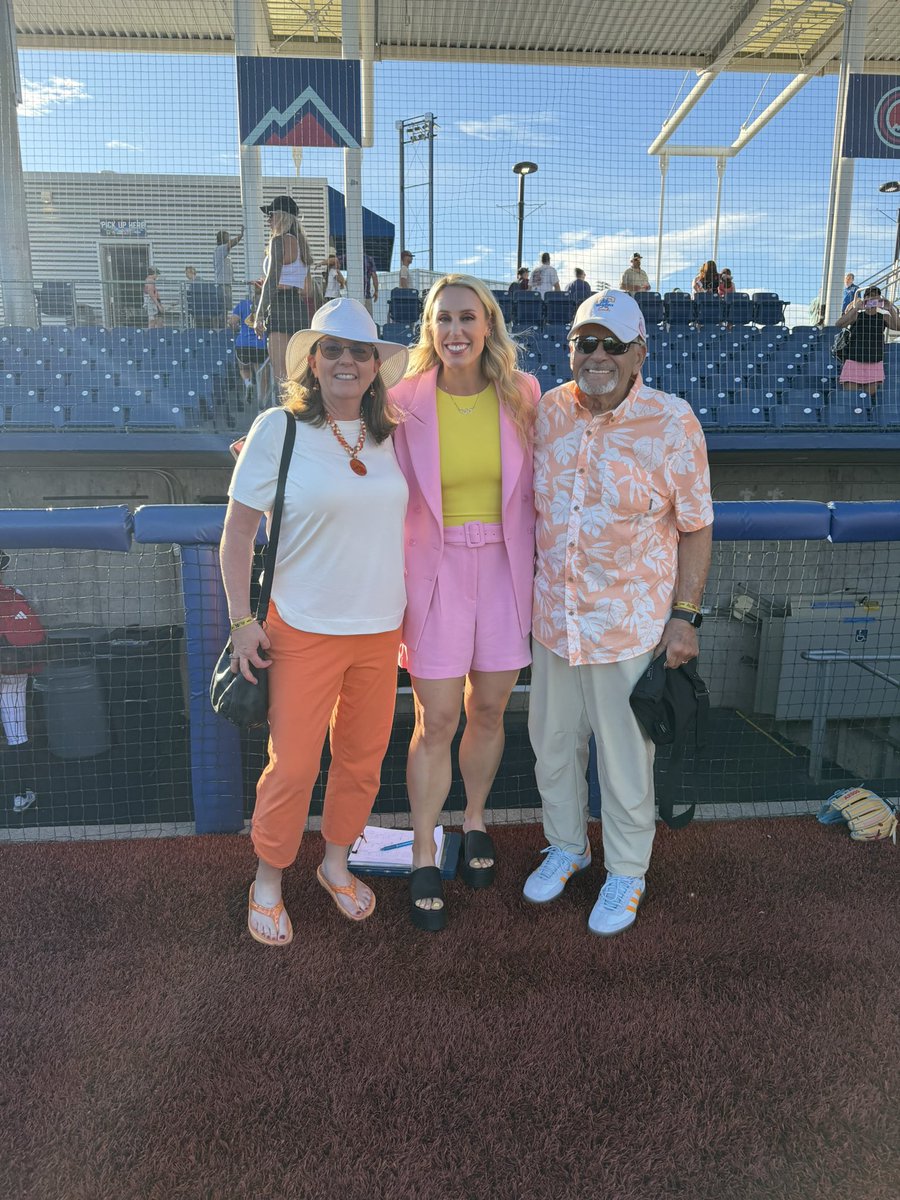 Vol_Softball tweet picture