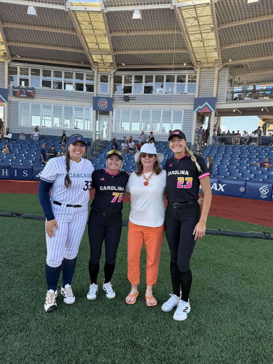 Vol_Softball tweet picture