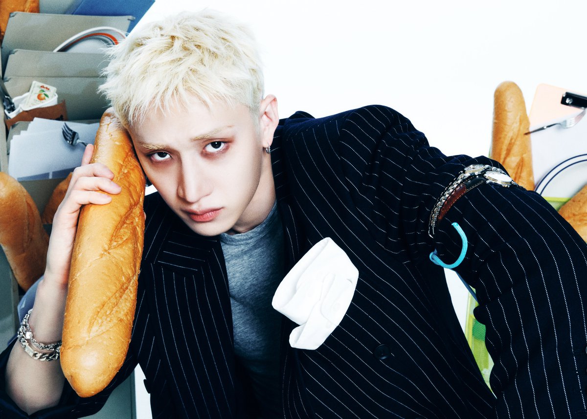 skz_mile_00's tweet photo. - ̗̀📢MILEは取得しましたか？🙂‍↕️

スリラチャ、ボーカルラチャが出ました！
今回のテーマめちゃくちゃ可愛いです🥹
そしてソウルコングッズも出ました！
今回販売期間が短いです😭
ですが、日本もそのうち来るはずですので計画的に…🫣

 #StrayKids 
 #STRAY_KIDS 
 #stay
 #스트레이키즈 https://t.co/4y78gSjId8