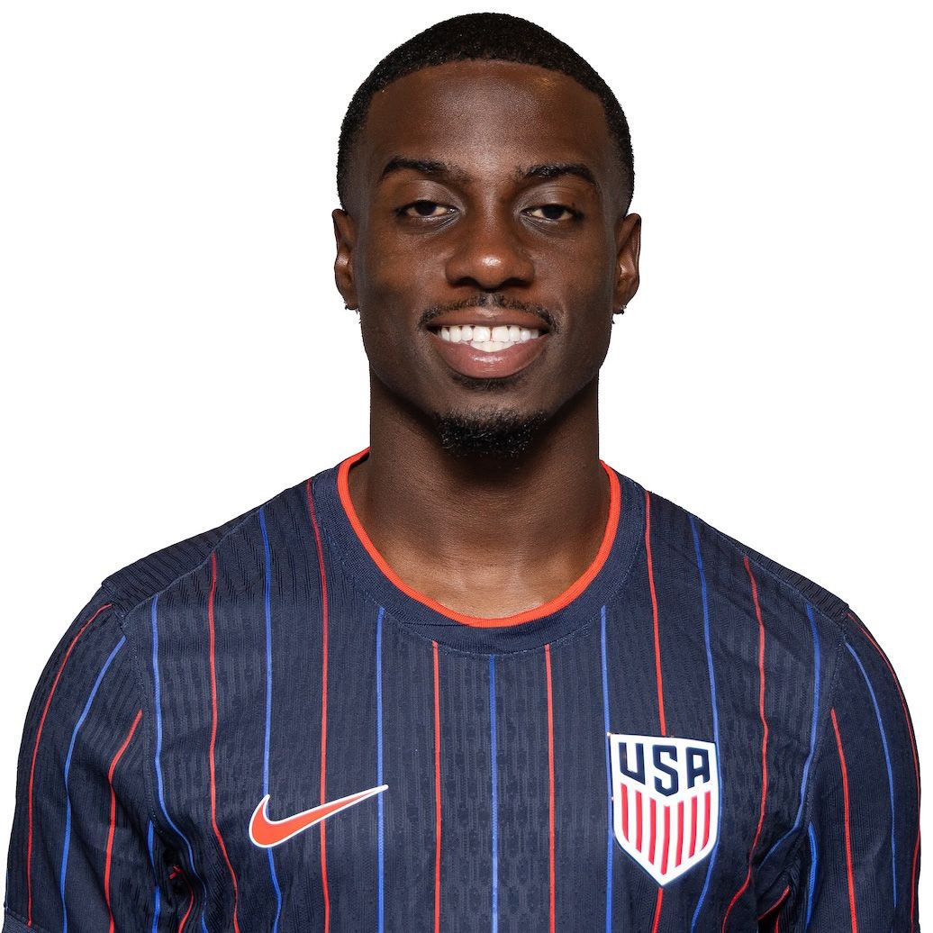 jrbasket2015's tweet photo. L’#Inter cerca ancora un esterno destro adatto al 352…
#TimothyWeah #Marsiglia https://t.co/K4F3WXe8na
