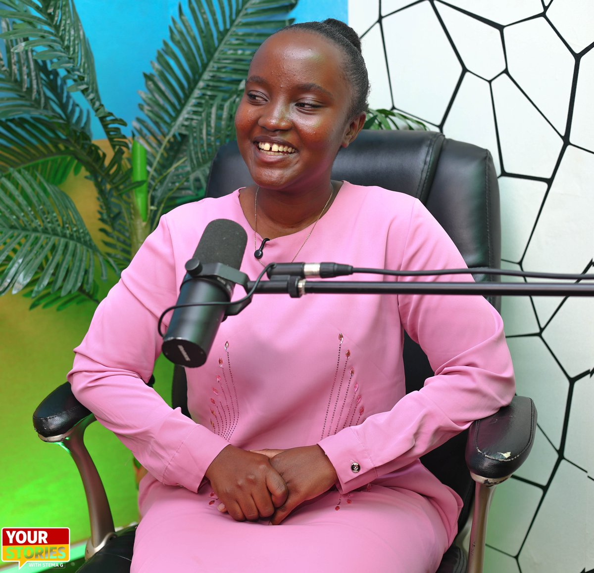red_musikk's tweet photo. Youth, Power &amp; 2027. We hosted @LingaiLili29539 Youth Leader at the United Green Movement (UGM) on @yourstorieske to explore the opportunities, challenges, and responsibilities of young people. #LilianLingai #UnitedGreenMovement #UGMParty #YouthLeadership #YouthInPolitics https://t.co/viPRd57I0L