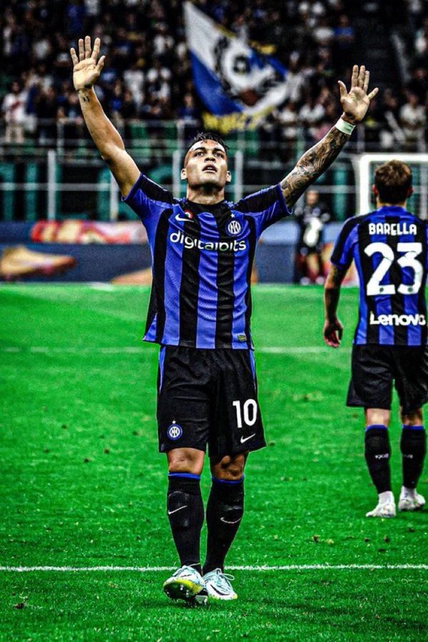 HIC1996ZINEB's tweet photo. #ForzaInter
Finally Inter will back for club friendlies matches and play soon
Mood 👇🏻👇🏻⚫️🔵🔥 https://t.co/7cuiGExbRu