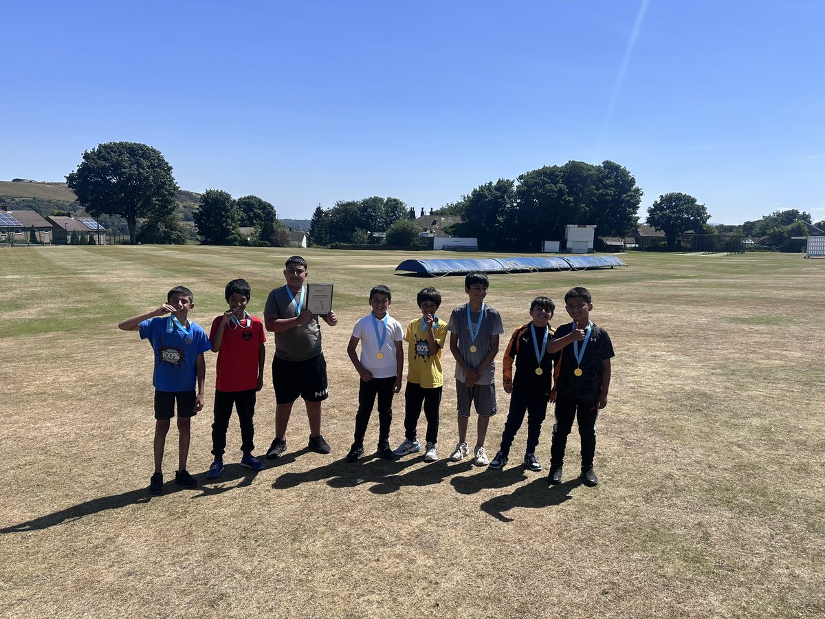 ImpactMAT's tweet photo. A fantastic day at our Trust Under 11s Mixed Cricket Tournament! 🏏👏
It was brilliant to see pupils working together, showing great teamwork, resilience and sportsmanship throughout the day. Well done to everyone who took part! 🌟
 #PrimaryCricket #WhereHeartsAndMindsConnect https://t.co/Ewp3zpv4zn