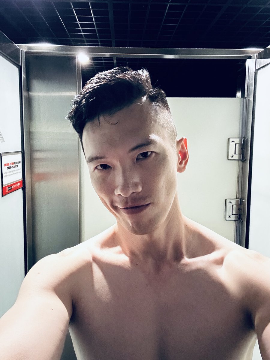 oolovingoo2's tweet photo. 還活著17

我想起你的時候
心中總會泛出酸楚
別無所願
我很好
希望你也能好好照顧自己
也許有天相遇
我們還能微笑點頭 https://t.co/l7TeO1pRPz