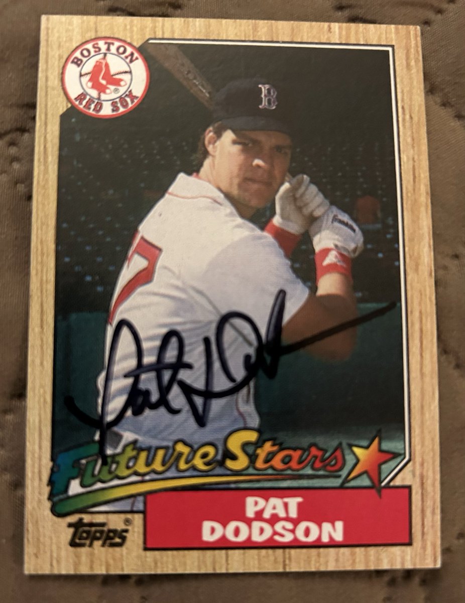 OSmithCollector's tweet photo. This week’s solo 1987 Topps addition is from former Red Sox Future Star Pat Dodson. Pat had a short major league career. He is currently the Superintendent of Grove Public Schools in Oklahoma. Hopefully he has been a Star for some kids! #87Topps #Project87 https://t.co/G3jqgxBnAC