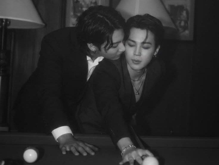 yssa_i0's tweet photo. DOMESTICADO- #jikookau 🐾 FINALIZADA 
Onde todo mundo acha que Jungkook manda na relação… até perceberem que quem realmente tem o controle é Jimin, e que o brutamontes de 1,78m é só o ‘cachorrinho’ dele. https://t.co/jFckcQfs4x