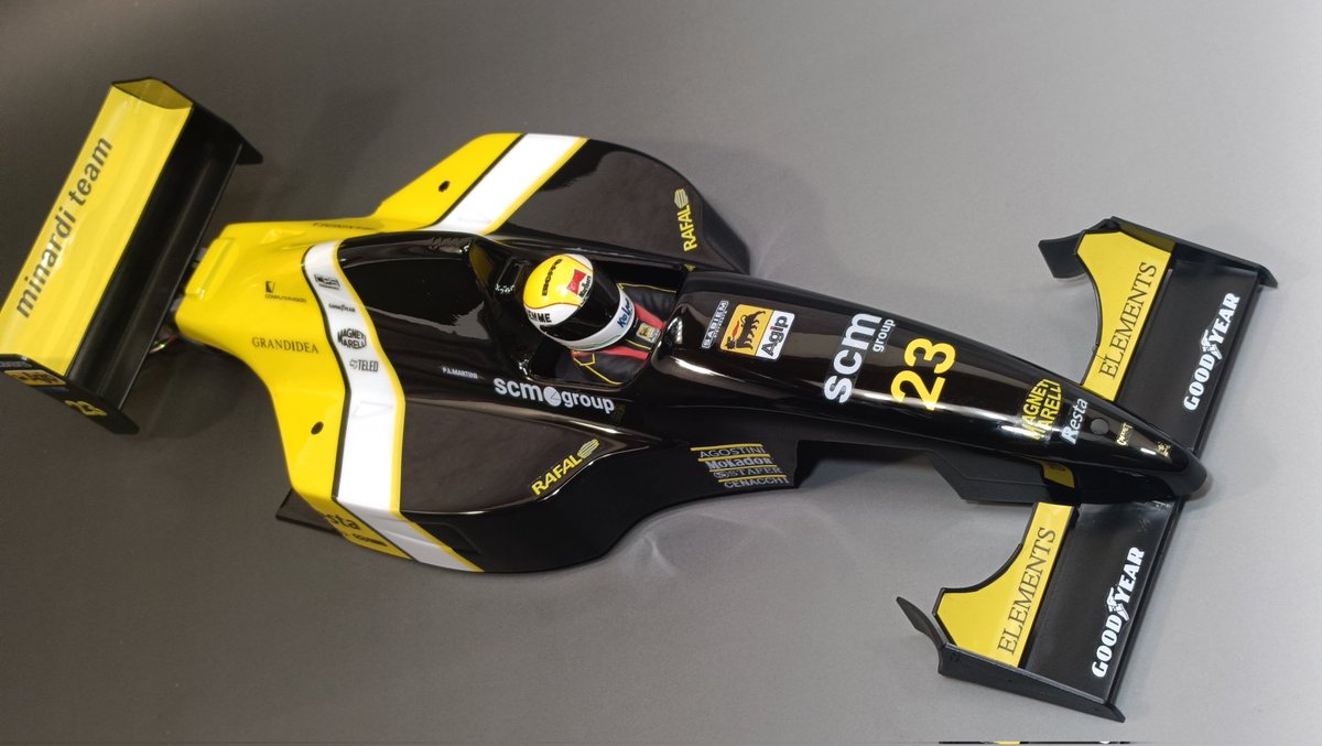 gekiten's tweet photo. マニアックF1ですが、
ミナルディM191風
ピエルルイジマルティニさん
なんとか完成!
シャーシに乗っけたのも後ほど写真撮りますー
あれ?リフィ?ド?
#RCF1
#ミナルディ
#M191 https://t.co/wuSvMk0ksF