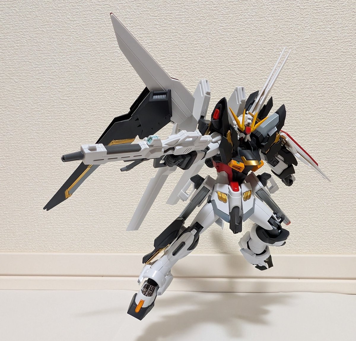 z3HsyMvx2jIyRre's tweet photo. ガンダムDXX（ダブルクロスエックス）
#ガンプラ
https://t.co/n40P6G8zva https://t.co/QCRVdsbrwT